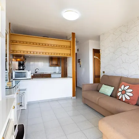 Live Cristianos Valdes Center 2 * 로스크리스티아노스