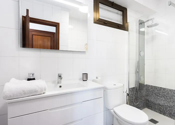 Apartment Live Cristianos Valdes Center 2 *